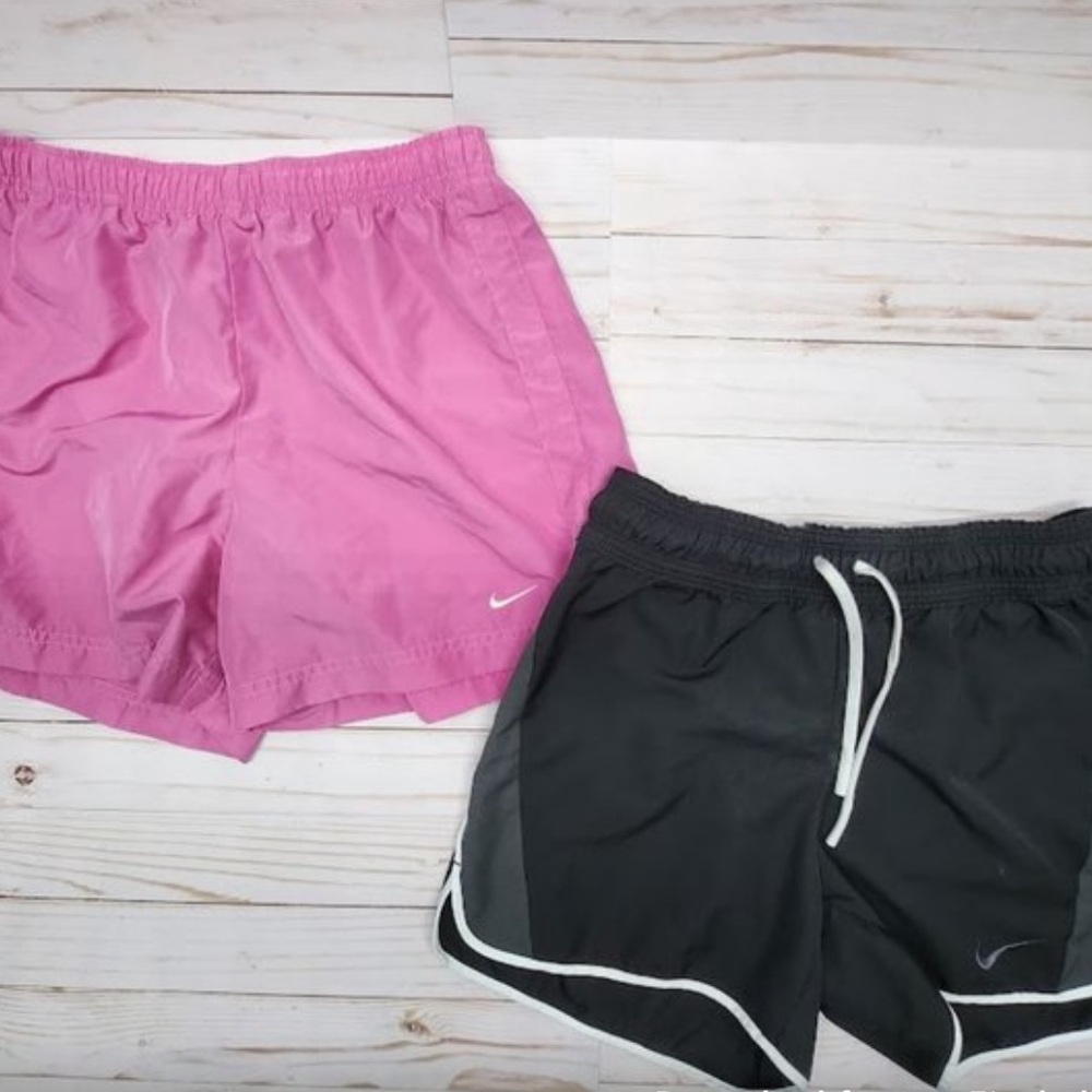 2!TWO! Nike Size Small Pink And Black Pair Active Running Shorts Womens